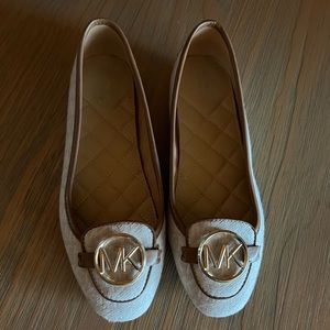 Michael Kors Cream and Brown Loafers